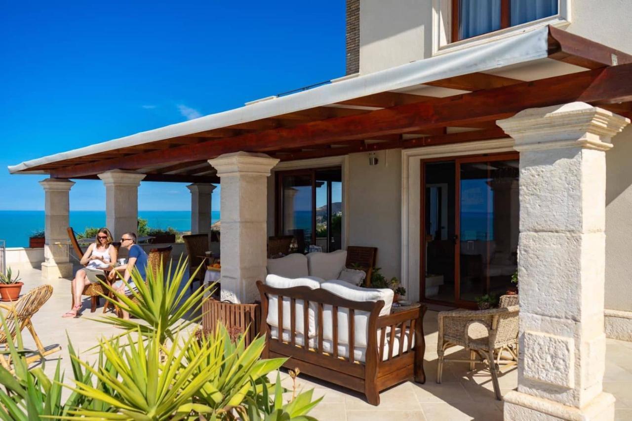 B&B Terrazze Chiaramontane Marina di Palma Exteriör bild